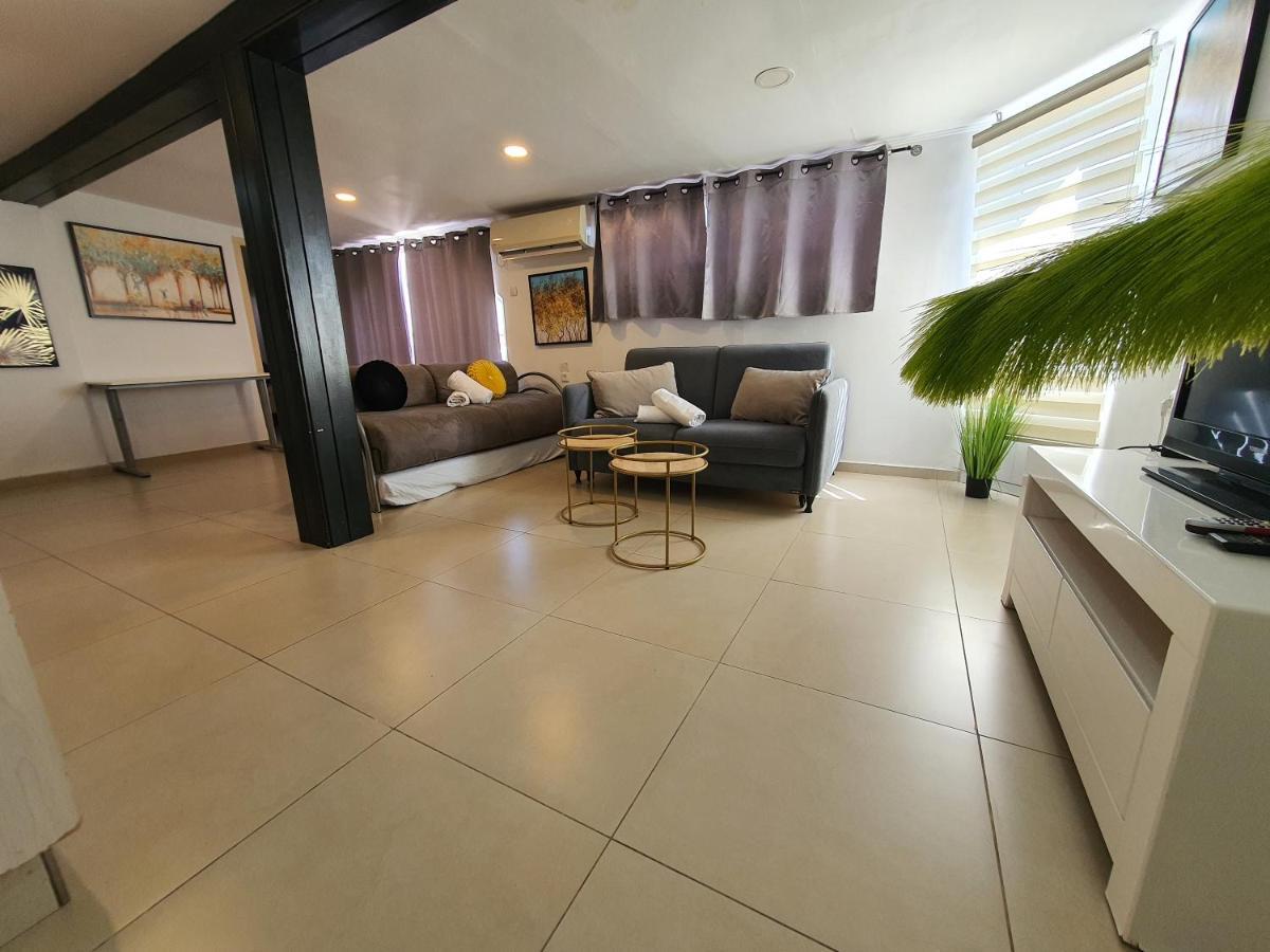 Barak Royal Suites 20 Sea View - ג'קוזי בחצר ומרפסות עם נוף לים Eilat Exterior photo
